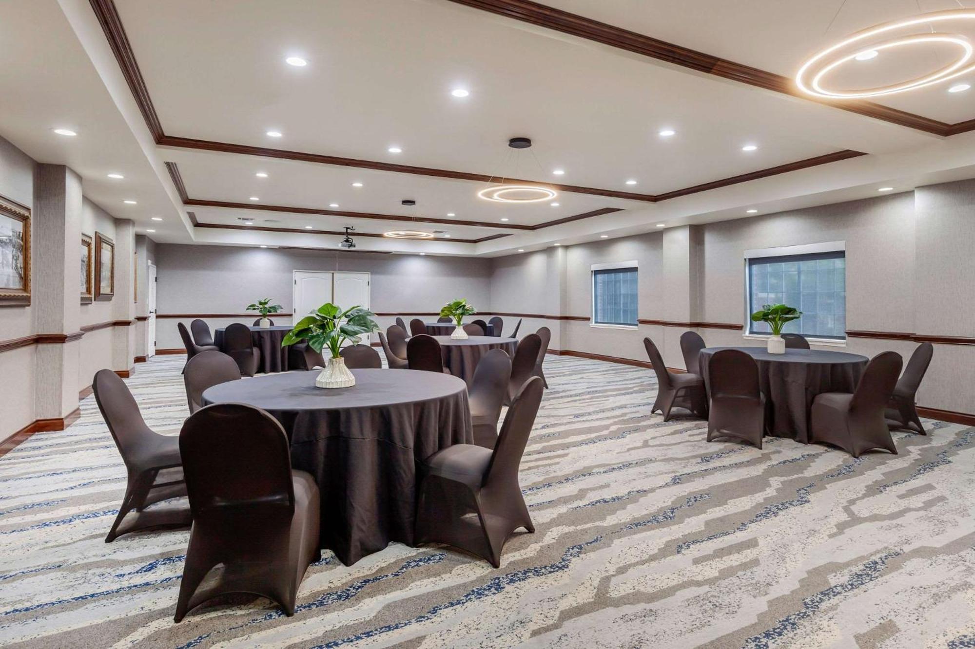 Clarion Pointe Sulphur Springs Ngoại thất bức ảnh
