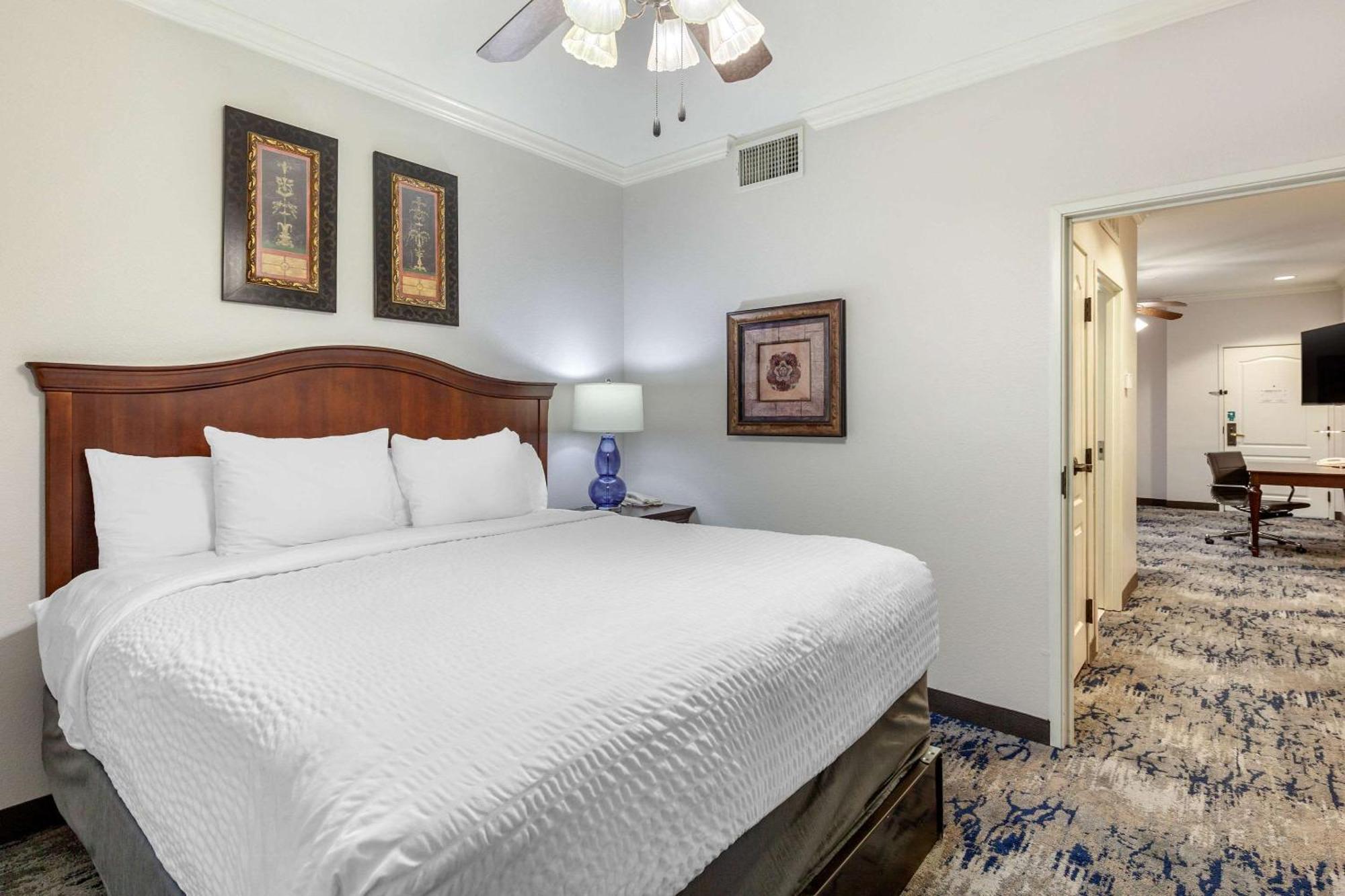 Clarion Pointe Sulphur Springs Ngoại thất bức ảnh