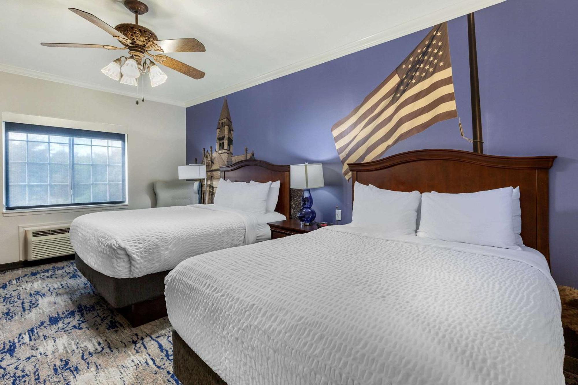 Clarion Pointe Sulphur Springs Ngoại thất bức ảnh