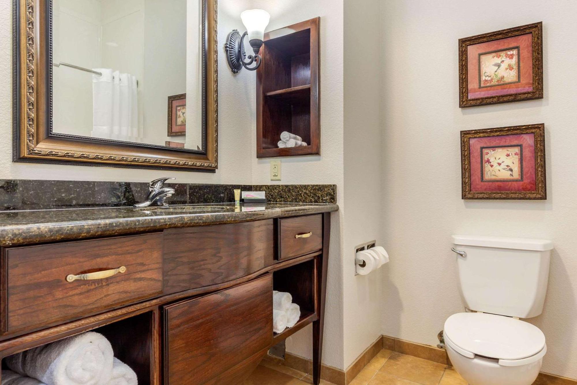 Clarion Pointe Sulphur Springs Ngoại thất bức ảnh