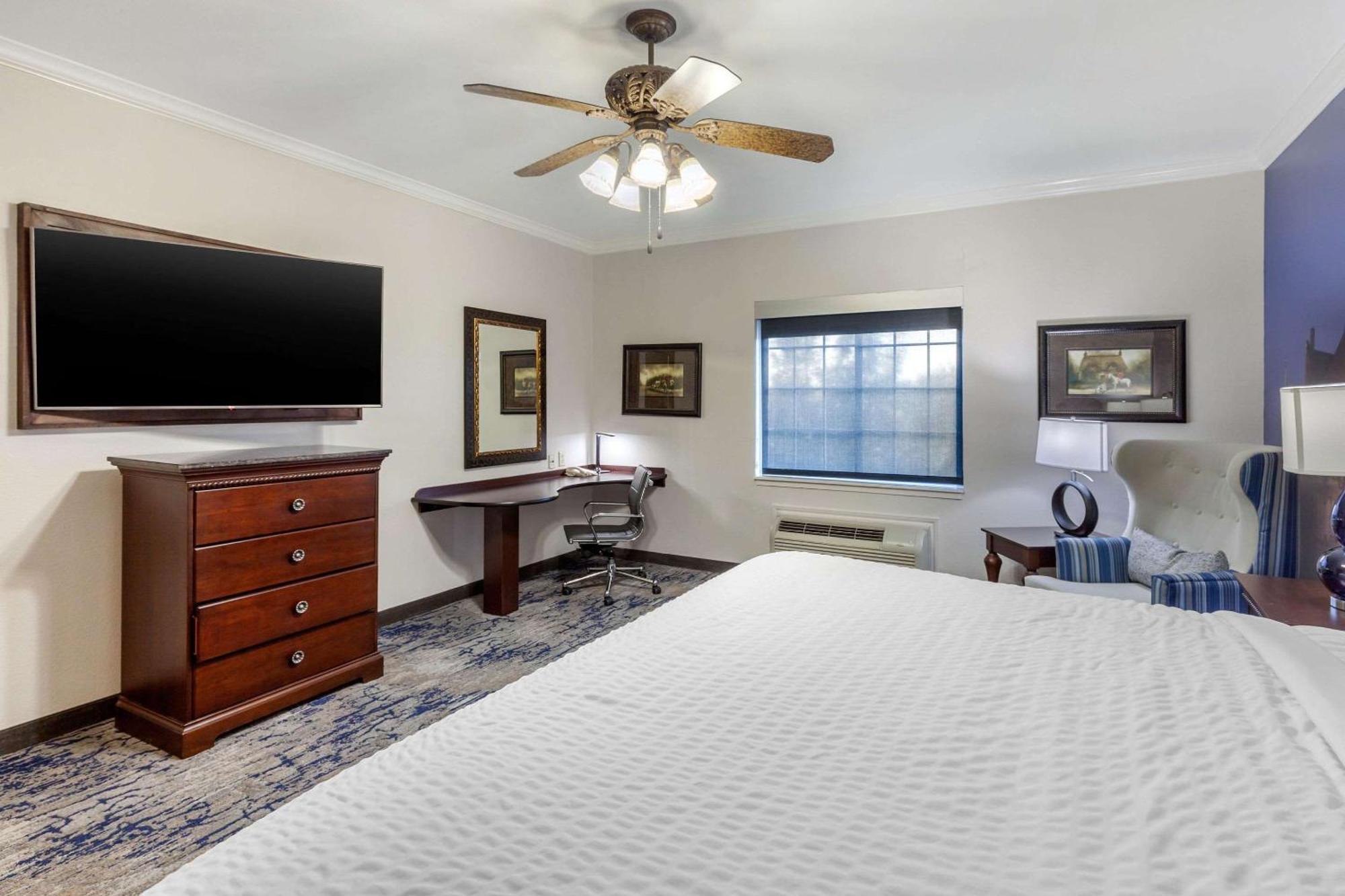 Clarion Pointe Sulphur Springs Ngoại thất bức ảnh