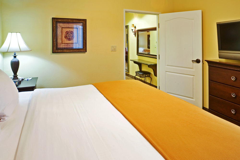 Clarion Pointe Sulphur Springs Ngoại thất bức ảnh