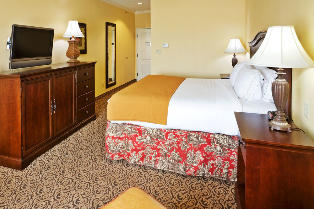 Clarion Pointe Sulphur Springs Ngoại thất bức ảnh